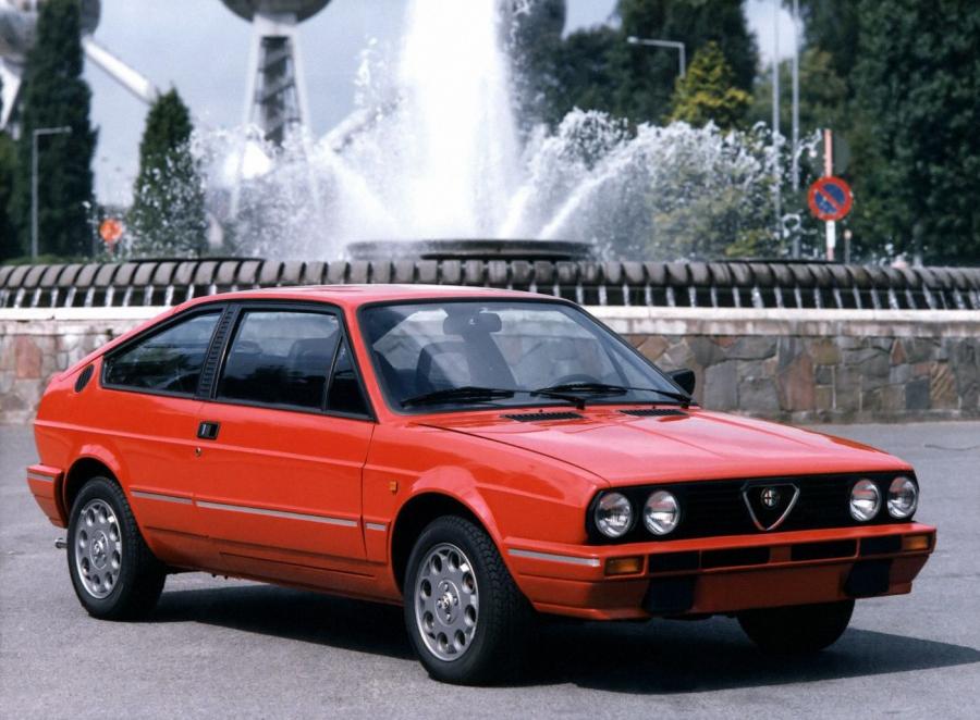  Alfa Romeo Sprint Quadrifoglio Verde Grand Prix (902) 1985 года  (фото 1 из 1)